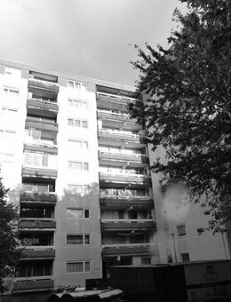 Großzügige Wohnung mit Balkon und Tiefgaragenplatz auf Erbpacht im Spessartviertel! - Dietzenbach