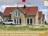 Ostsee: Architekten-Neubau mit Klinker, Wärmepumpe, Solarthermie, Carport - Insel Poel