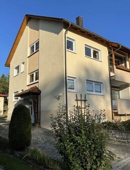 Gepflegtes Drei-Familienhaus mit Doppelgarage und Garten in Kürnbach - Kürnbach