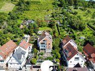 Interessantes und sehr großzügiges Mehrfamilienhaus mit zwei Gewerbeeinheiten in Randlage - Stuttgart