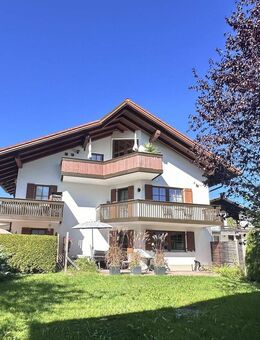 Besondere 3,5-Zi.-DG-Wohnung - zentral, mit Südbalkon & praktischem Hobbyraum - Murnau (Staffelsee)