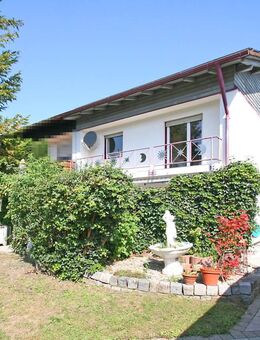 !! HANDWERKER UND VISIONÄRE AUFGEPASST !! Großzügige DHH mit Potential in ruhiger, familienfreundlicher Lage - Kaufering