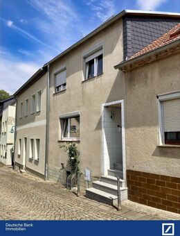 Solides Zuhause mit Terrasse und Innenhof ! - Sangerhausen