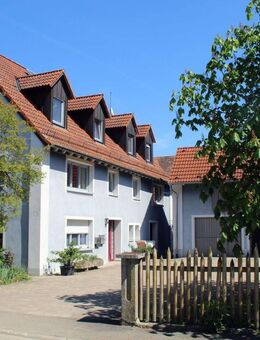 3-Zimmer-Dachgeschoss-Wohnung ab 01.12.2025 zu vermieten - Lehrberg
