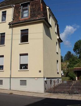 Teil- saniertes 3- Fam.- haus, gute Innenstadt- Lage, Keller, 2 Garagen, außerhalb Hochwassergebiet... - Grimma