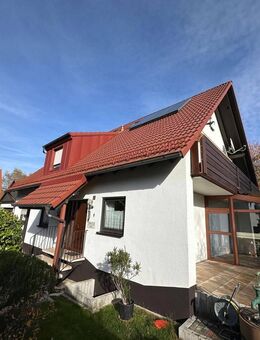 Charmantes Zweifamilienhaus, in begehrter, ruhiger Lage von Fürth Dambach - Fürth