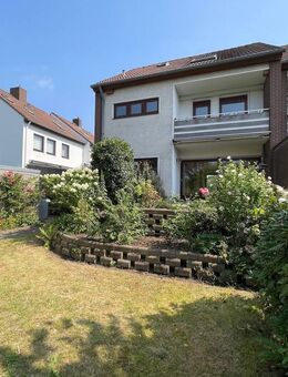 Doppelhaushälfte mit Garage, 3 Bädern, Gäste-WC, 2 Terrassen & Balkon - Hannover