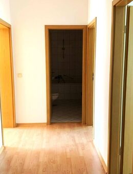 Zentrales Wohnen auf dem Brühl mit Balkon und Stellplatz - Chemnitz