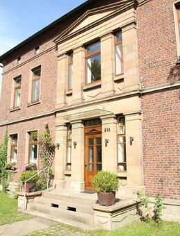 Exklusive Dachgeschosswohnung im barocken Herrschaftshaus - Wohnträume über den Dächern Dortmunds - Dortmund