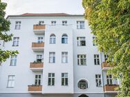 Direkt am Weigandaufer - freie 2-Zi.-Wohnung mit Balkon und Ausblick - Berlin