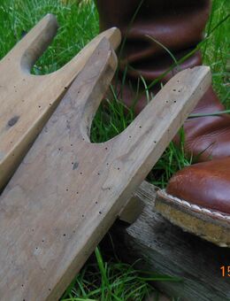2 x Stiefelknecht uralt aus Holz - München Maxvorstadt