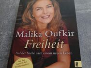 Buchautorin Malika oufkir und Titel Freiheit - Lemgo