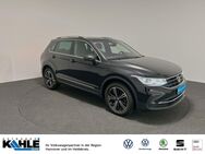 VW Tiguan, 2.0 TDI Life, Jahr 2024 - Walsrode