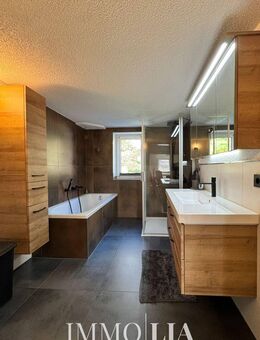Einfamilienhaus in Suhl Goldlauter mit Garten, Kamin, Garage - Suhl