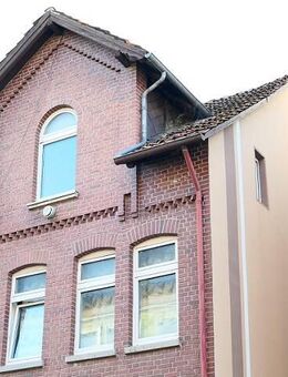 Herrliche Bestandsimmobilie mit drei Wohnungen und Nebengebäude auf pflegeleichtem Grundstück! - Hameln