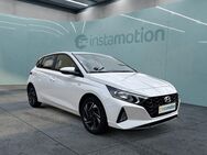 Hyundai i20, 1.0 2023 T 100PS 48V SELECT FUNKT-P 16ALU, Jahr 2023 - München