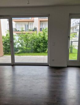 Altersgerechte Wohnung mit Einbauküche, Hausmeisterservice und Tiefgarage - Villingen-Schwenningen
