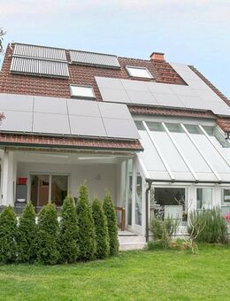 Großes Zwei-Familienhaus mit Energieeffiziensklasse B in familienfreundlicher Lage - Dietzenbach