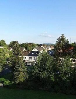 Schicke, gepflegte 2 Zimmerwohnung in Troisdorf-Friedrich-Wilhelms-Hütte mit Balkon, Tiefgaragenstellplatz zu verkaufen - Troisdorf