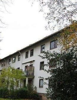 Ansprechende 3-Zimmer-Wohnung mit modernem Vollbad - Bremen