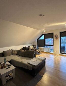 Ihr neues IMMOBILIEN QUARTIER: Gemütliche 2-Zimmer Whg. mit Balkon im Herzen v. Wunstorf - Wunstorf