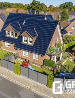 Ein Haus, viele Möglichkeiten - Wohnen & Vermieten oder Großzügigkeit ganz für Sie allein! Zweifamilienhaus in Altharen! *Provisionsfrei für den Käufe - Haren (Ems)