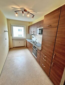 -REDUZIERT- Herzo, Großzügige 3-Zimmer-Wohnung, Loggia, Stellplatz + Garage, zentral, ruhig - Herzogenaurach