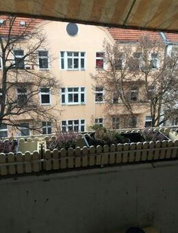 Lichtdurchflutetes Wohnambiente 5 Zimmer in Neukölln steht zum Verkauf - Berlin