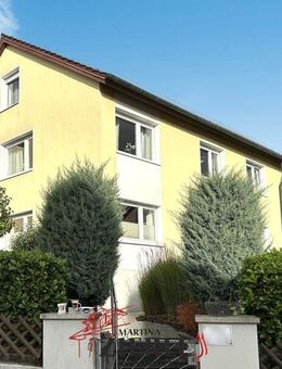 Mehrfamilienhaus, DREI Wohnungen, viel modernisiert, fantastischer Garten, 2 Garagen, Gefragte Lage! - Ebersbach (Fils)