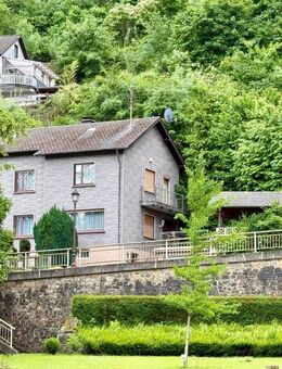 Top Einfamilienhaus in ruhiger Lage, mit schöner Aussicht. - Neuerburg