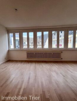 TR.-City: Modernisierte geräumige 2 ZKB, GWC, Abstellraum, EBK und Domblick... - Trier