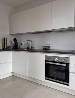 Helle 3-Zimmer-Wohnung mit traumhaften Ausblick in Bensheim - Bensheim