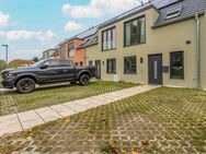 Modernes Energiesparhaus mit effizientem Grundriss, Garten, Parkplatz, Küche & Top-Ausstattung! - Kloster Lehnin