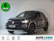 VW T-Roc, 2.0 TSI OPF VC, Jahr 2020 - Trossingen