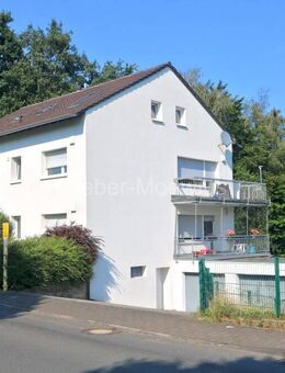 Attraktives 3-Parteienhaus in ruhiger Wohnlage mit Balkonen, Garten, 2 Garagen + 6 Stellplätzen - Bonn