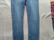 Jeans mit verstellbarem Bund Gr 176 - Zossen
