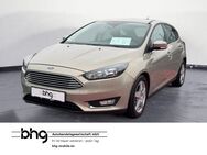 Ford Focus, 1.0 EcoBoost Titanium, Jahr 2015 - Mössingen