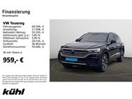 VW Touareg, 3.0 V6 TDI R-Line, Jahr 2023 - Hildesheim