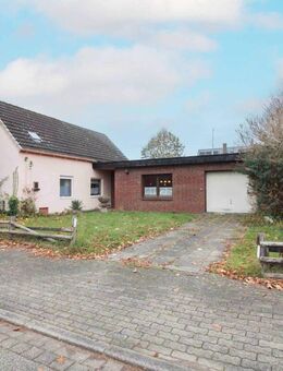 Einfamilienhaus in Neumünster mit großem Grundstück und viel Potenzial zur individuellen Gestaltung - Neumünster