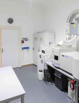 Attraktive Erdgeschoss-Gewerbeeinheit mit vielseitigem Nutzungspotenzial in zentraler Lage - Berlin