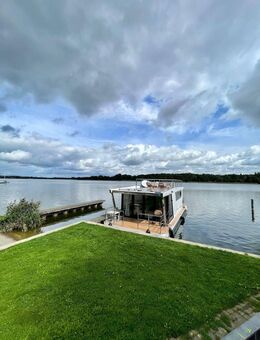 Neubauprojekt - 2-Zimmer Ferienwohnung mit Galerie - - in prominenter Wasserlage - Provisionsfrei - Neuruppin