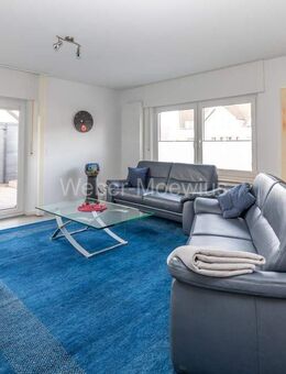 Moderne, klimatisierte 3-Zimmer-Wohnung mit großer Terrasse + Stellplatz in direkter Zentrumslage - Neunkirchen-Seelscheid