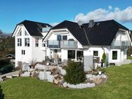 Exklusives Zweifamilienhaus in Südhanglage von Körle - Körle