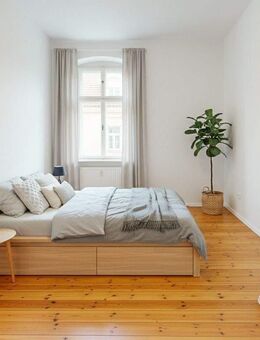 Sofort bezugsfrei: 1,5-Zimmer-Altbauwohnung mit attraktivem Grundriss - Berlin