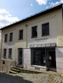 Stadt Regen / Zentrum: Renovierungsbedürftiges Stadthaus - Regen