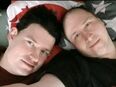 Gay Paar sucht Ihn für geilen Dreier in 44149