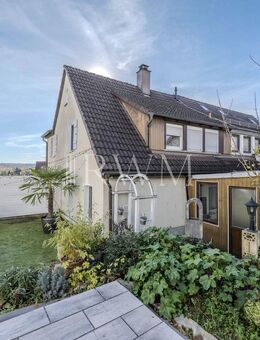 Liebevoll renovierte Doppelhaushälfte mit Garten, Garage, Sauna und kleiner Gewerbeeinheit - Denkendorf (Baden-Württemberg)