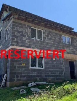 "RESERVIERT" Einfamilienhaus (Rohbauzustand) mit Keller - Schillingen