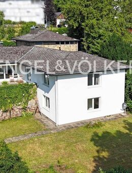 Bauhaus Villa mit Steuervorteilen in Toplage - Architekturgeschichte am Schlossberg von Dillenburg - Dillenburg