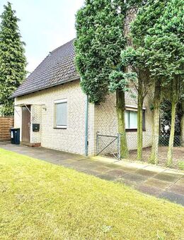 Solides Einfamilienhaus mit viel Potenzial in sehr guter Lage ! - Langenhagen